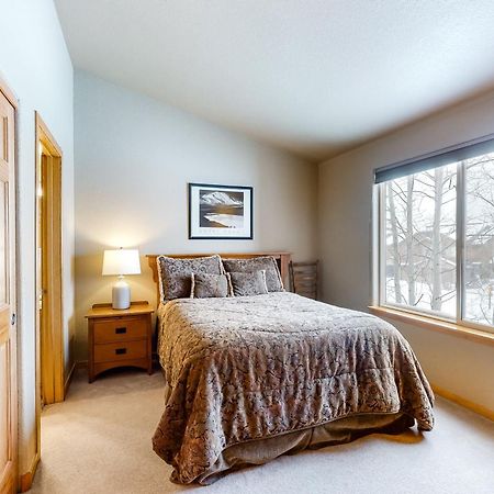 Silverthorne Sanctuary Villa Room photo